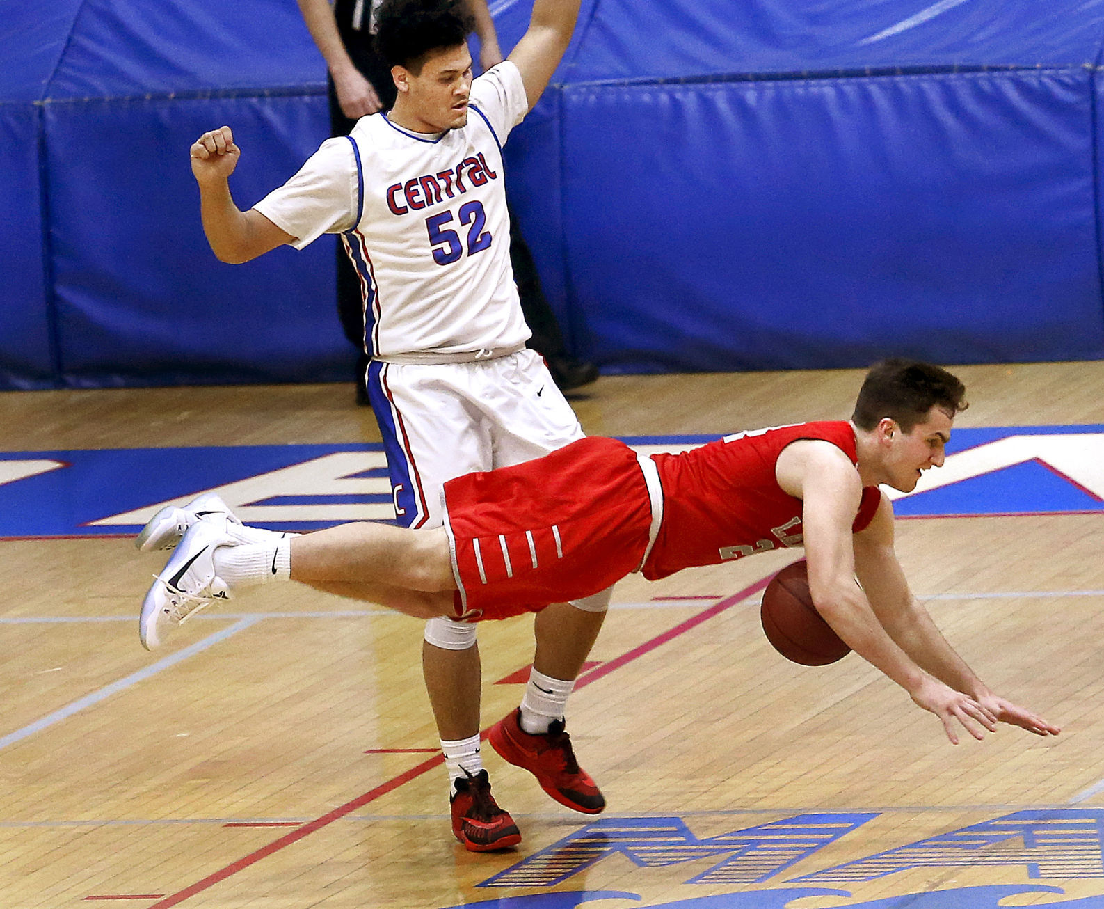 Outtakes: North Scott vs. Davenport Central